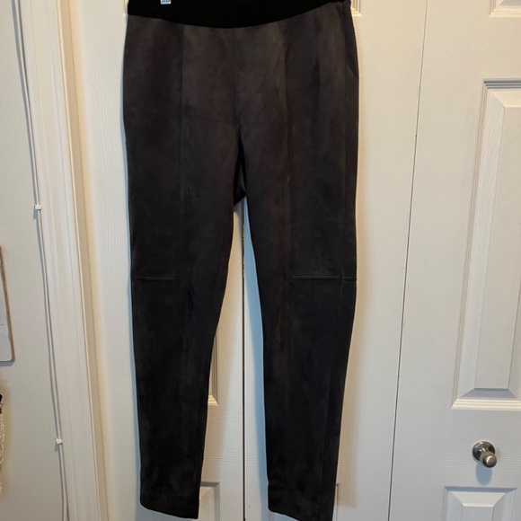 Jones NY size 6 faux leather pants - Picture 2 of 10